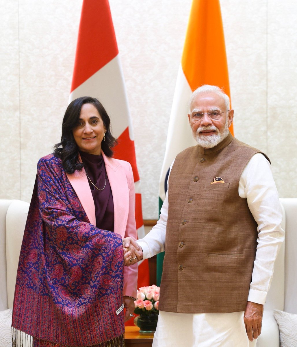 DanielTyrie's tweet photo. Why is Canada's trade delegation to India being lead by two Indians?

Anita Anand, MP Oakville East and Maninder Sidhu, MP Brampton East.

Indians negotiating with Indians on the future of Canada.

Do you think they'll put Canada first? https://t.co/xbM7qQFNLi
