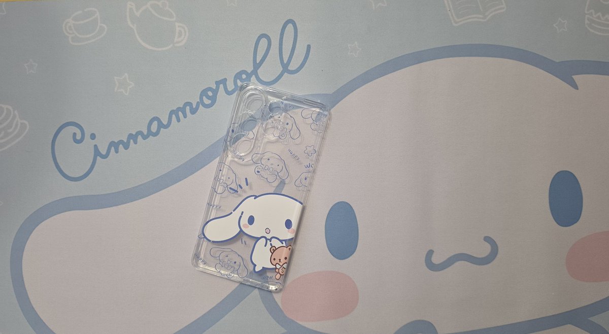 longtusko's tweet photo. I think I have a little fixation on Cinnamoroll... Anyway I've got some new stuff (not official merch actually 🥀) https://t.co/4DTB8A4343