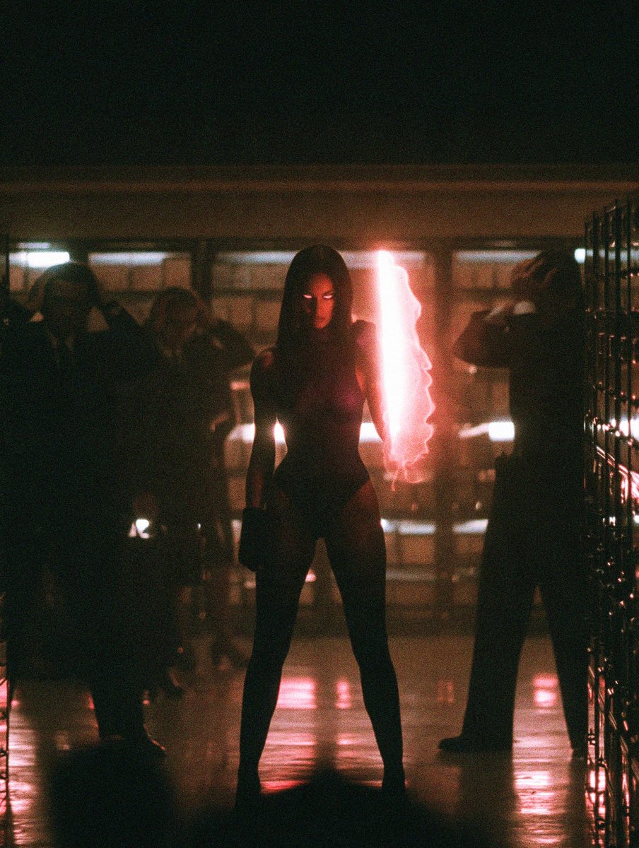 iamnotsrc's tweet photo. psylocke https://t.co/sG0nf1mjdi