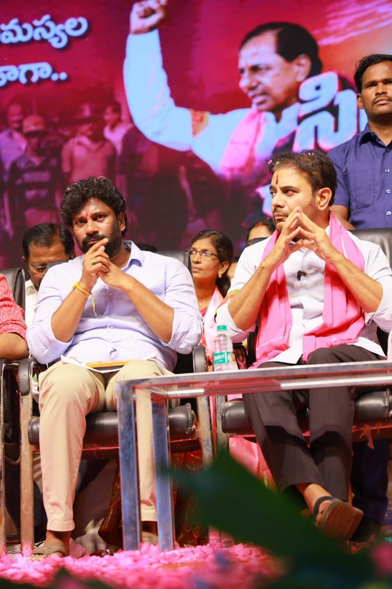 balkasumantrs's tweet photo. గోదావరిఖని సింగరేణి కార్మిక గర్జనలో. https://t.co/TIPnxh0Xvx