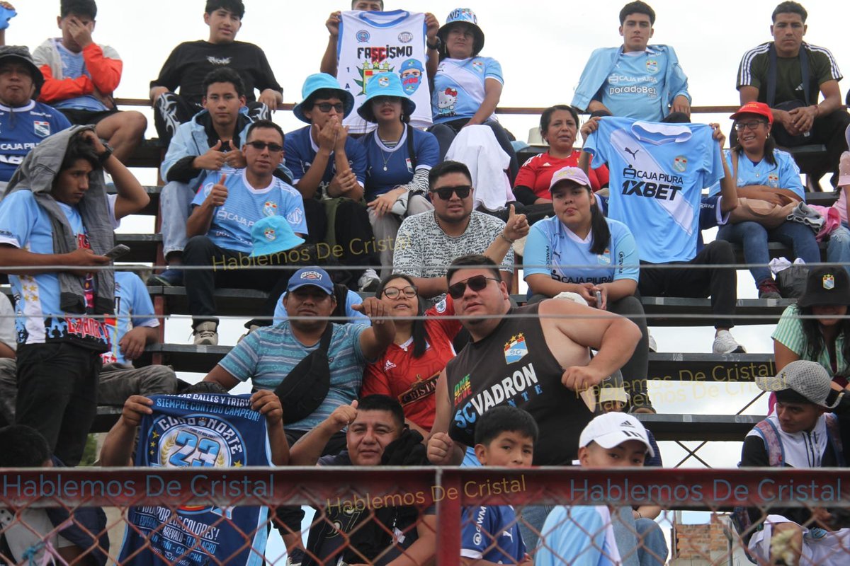 HablemosCristal's tweet photo. Sporting Cristal ganó aquí en Cajamarca y el hincha celeste estuvo de principio a fin⚽🚍🫂
#sportingcristal #fuerzacristal #hablemosdecristal #cajamarca https://t.co/6l6F6qLJsj