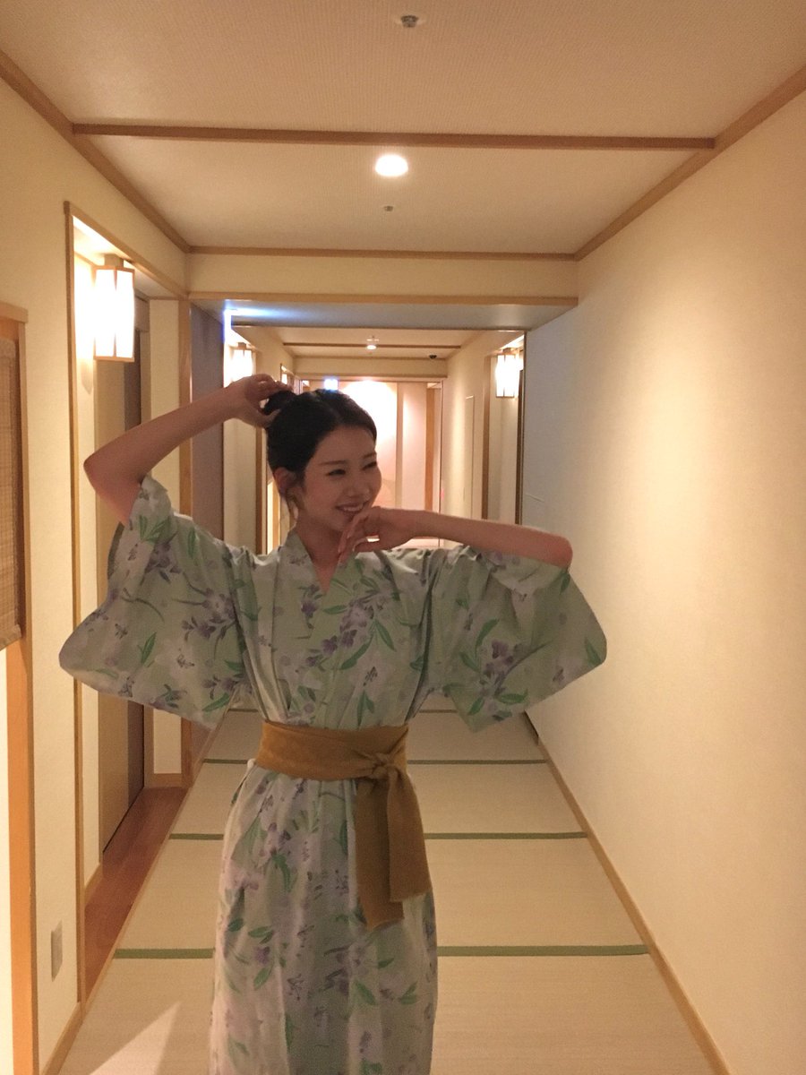 LeeRora0814's tweet photo. これはえぐい😳京都旅行した気分ありがとうございますローラさん 
 #BABYMONSTER  #rora   #leedain #Kyoto https://t.co/7QlisVTNnh
