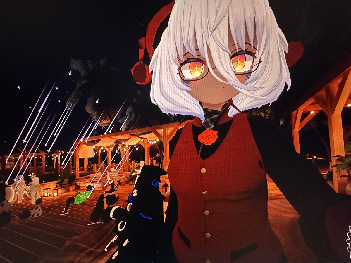 GodDaemonAlpha's tweet photo. #MELLOWISH
少し遊びに行けました。チルな空気が最高でした。

足元でヒトが寝ているので声を出せずすみません。aVoさんお声がけ頂きありがとうございました。

かりなさんにうでに付いているキーホルダーは何かを聞かれている途中で重くて固まりましたすみません。推し活なキーホルダーつけてました。

VRC上ではリアル半径2メートル内に問題なければ喋ります。急に喋る事もあります。宜しくお願いします。