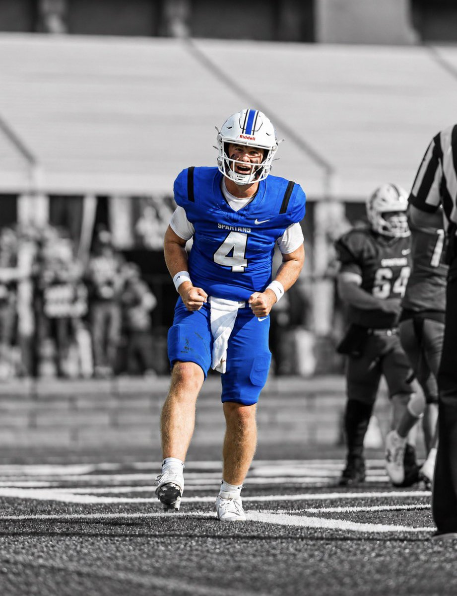AU_SpartanFB's tweet photo. Just reliving the Homecoming Party on Vago Field from last Saturday! #weareoneAU https://t.co/EL661W6Yzo