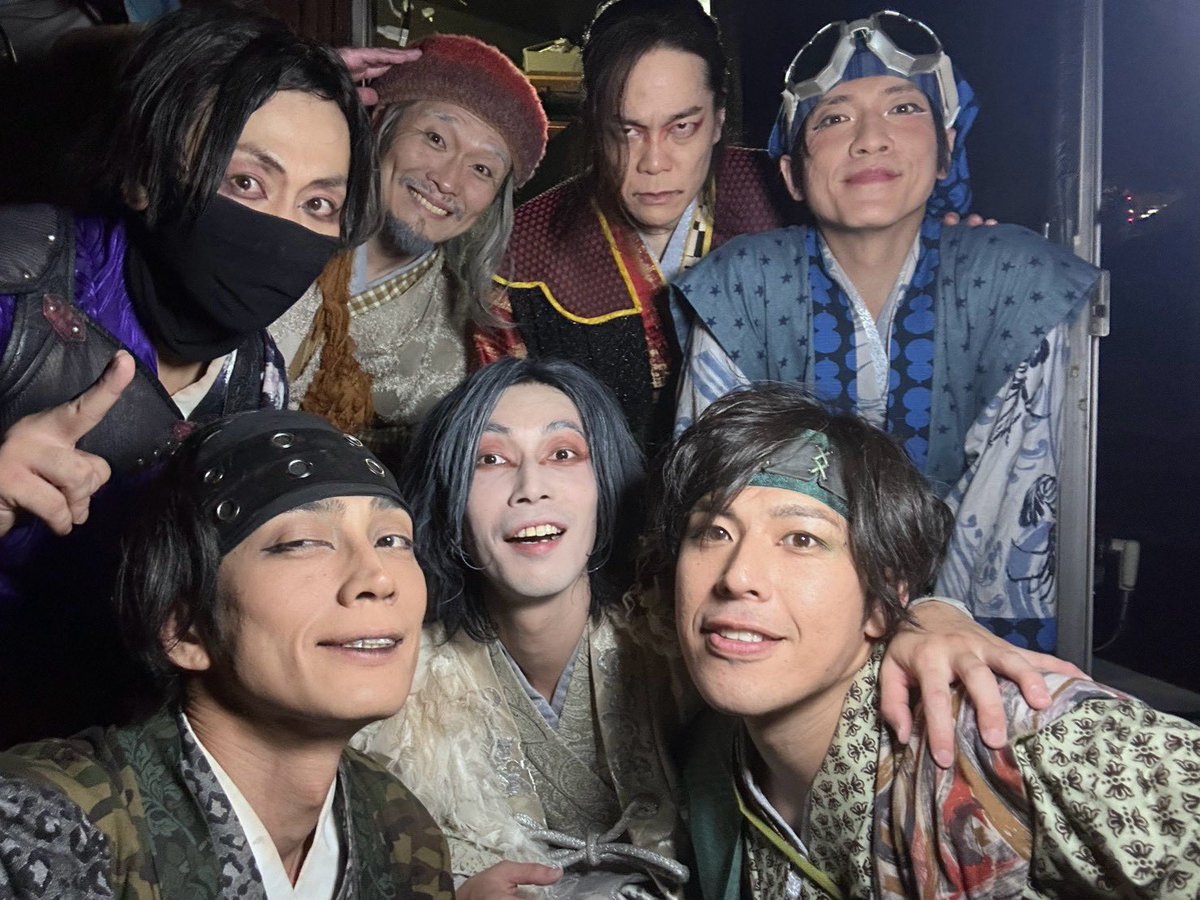 DayBreak1128's tweet photo. ご来場ありがとうございました！
こんな時間。
台本読み合わせでした！
エーちゃんおかえり！
#ナゴヤ座 https://t.co/Q53zGqwdoF