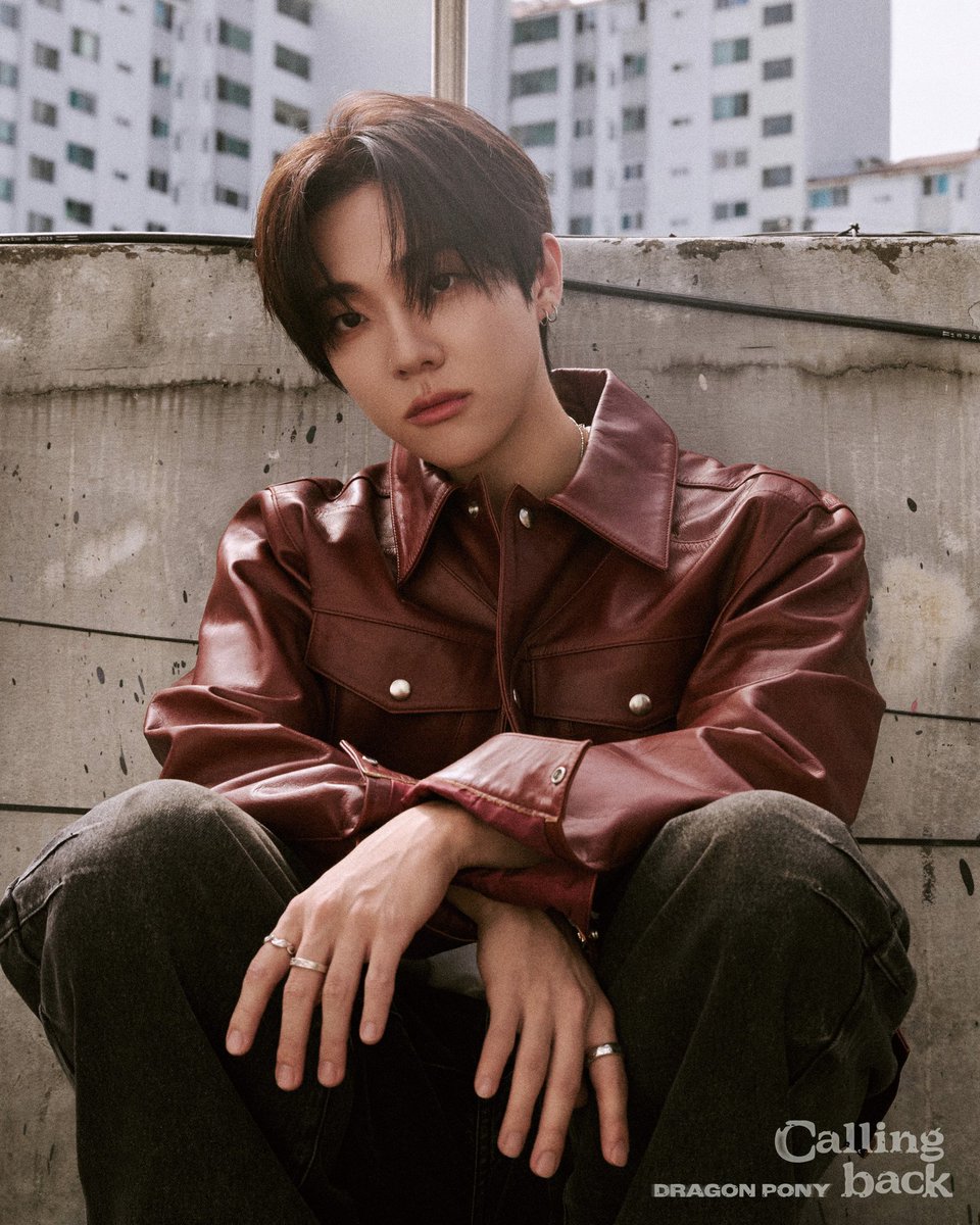 UpdateKBoys's tweet photo. GATOS! O Dragon Pony divulgou as primeiras fotos conceituais dos membros para o lançamento do single álbum 'Calling back', que sairá no dia 05 de novembro!
#DragonPony #드래곤포니
#Callingback https://t.co/NQl3v0LJe2