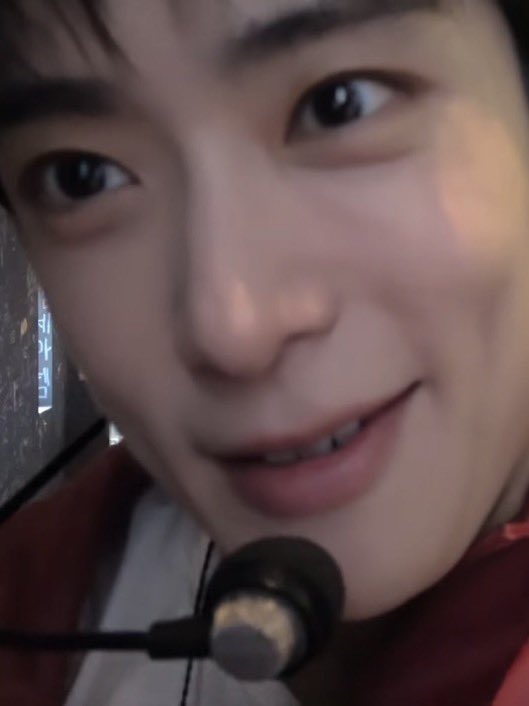 ssunhoney's tweet photo. อุ้ยตกใจหมด มากอดเค้าเลย

I vote #nct127 for MAMA Fans' Choice Male Category on #2026MAMAVOTE https://t.co/9h1CsCGRzJ