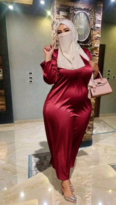 haniyaShakef2's tweet photo. Husan ko pardhe ke zarorat hote .

Warna yeh zamana nazar laga de ga

@iSyedZaadi @Bahayaourat28 @imurlisho @bismakarisma @bisma23 https://t.co/vk9nvBIN2Y