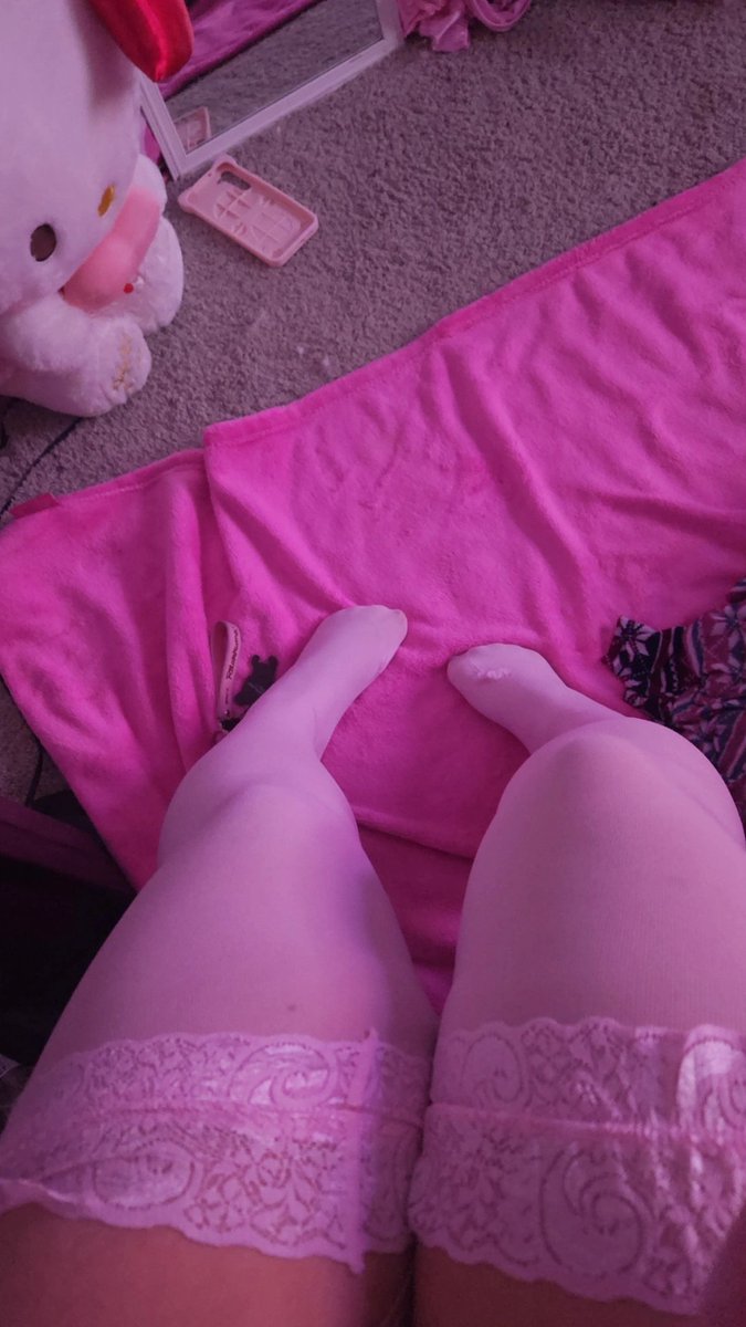 fattibunni's tweet photo. #mexican #thighs #nsfw #nsfwaccount #nsfwtwt https://t.co/wmLCqMH8O6