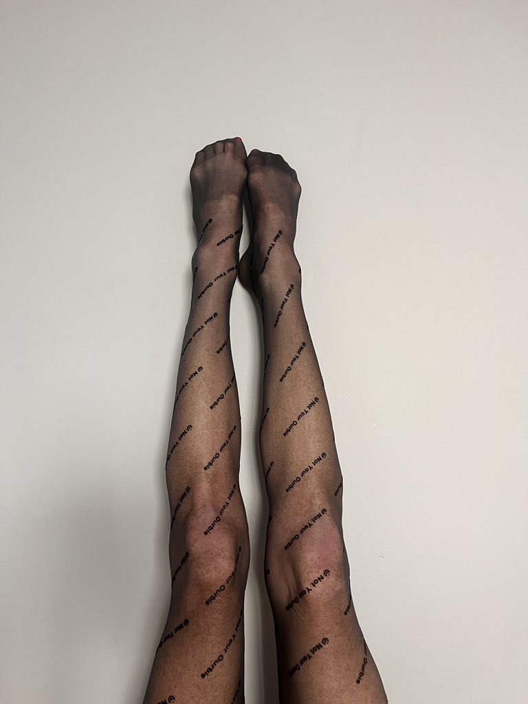 Francesca333L's tweet photo. spreading Legs not Love today 

on Tl bruv

ourbie 🖤 merch part 1 https://t.co/qVPm2bGV9O