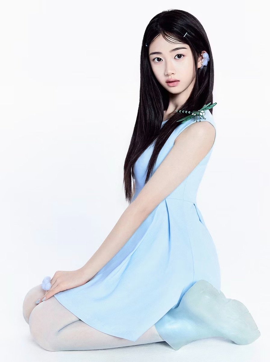 ayuneii's tweet photo. 아윤이 컨포 진짜 너무 천사…… https://t.co/2lTK4b4bAB