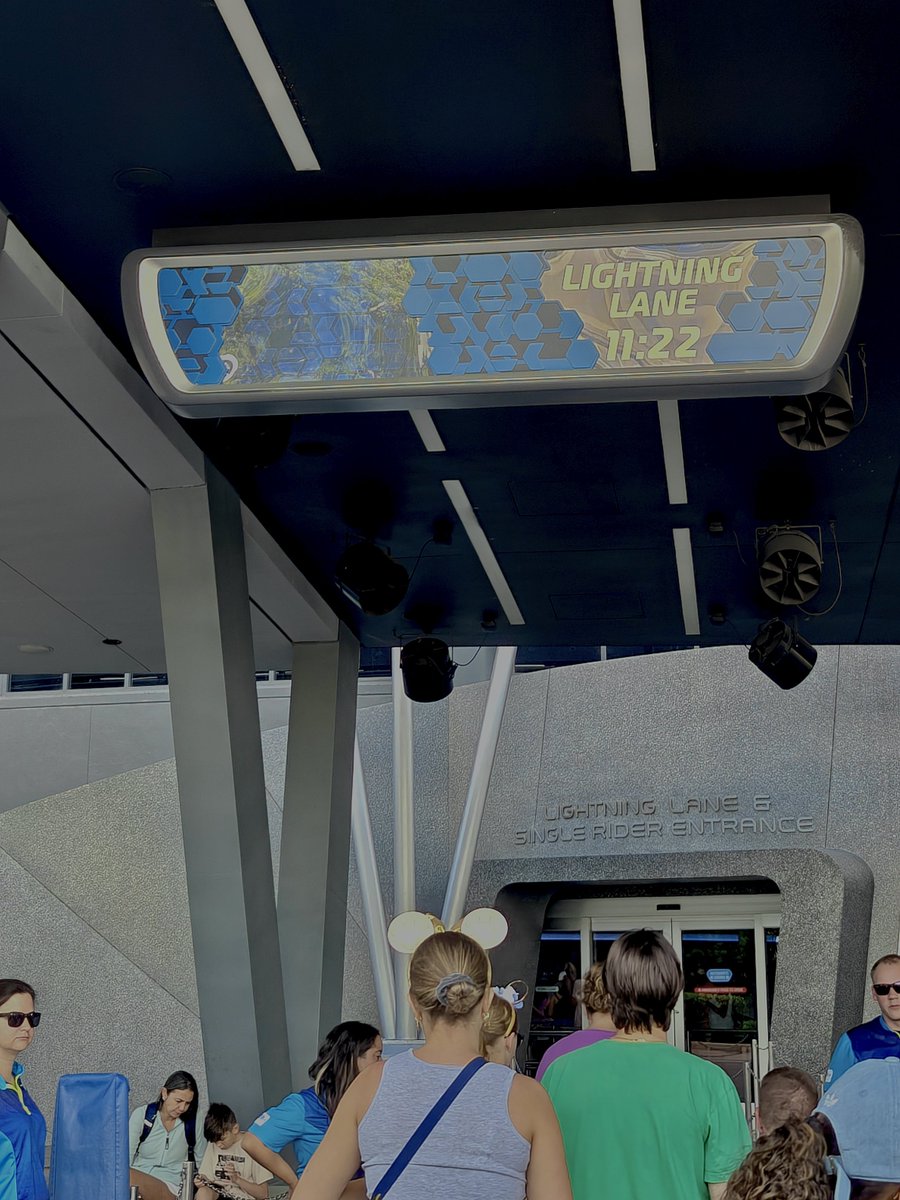 DisneyWorldTom's tweet photo. 🚨 UPDATE: The Single Rider line at Test Track in EPCOT is closed today.

According to a Cast Member, the line will remain closed for the entire day as Disney tests a new operating procedure.

No word yet on whether this will lead to any permanent changes. https://t.co/IGVuUVUhv8