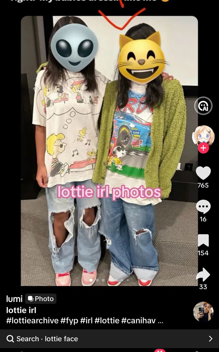 tomat0_69's tweet photo. I think it’s really weird to archive real pictures of a teen because they got canceled in 2022 for being groomed and mentally ill. Does no one see the issue with this? https://t.co/3dWM4t5NRE