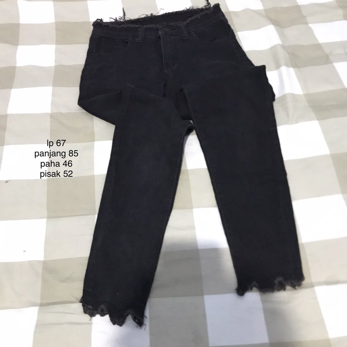 jwblnjid's tweet photo. ada kaos bludru sm celana jeans item serba 5k yuk bsok sung dikirim ges
🍊aplit+gratog https://t.co/OxQqDDDaiW