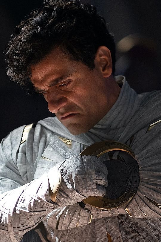 Cinema_Cravezz's tweet photo. Oscar Isaac is reportedly expected to return as Moon Knight in Marvel Studios’ rumored MIDNIGHT SONS movie.

The movie is expected to release at late 2028 or early 2029. https://t.co/nBTDSg0Krd