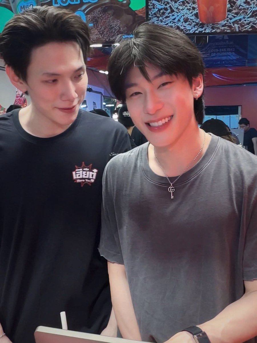 Somsri96682100's tweet photo. “เพราะมองเขาด้วยความรัก เค้าเลยน่ารักเสมอ”🦖🚗

#ต้าห์อู๋ออฟโรด #DaouOffroad #oueiija #totogaback https://t.co/evO2eRP20H