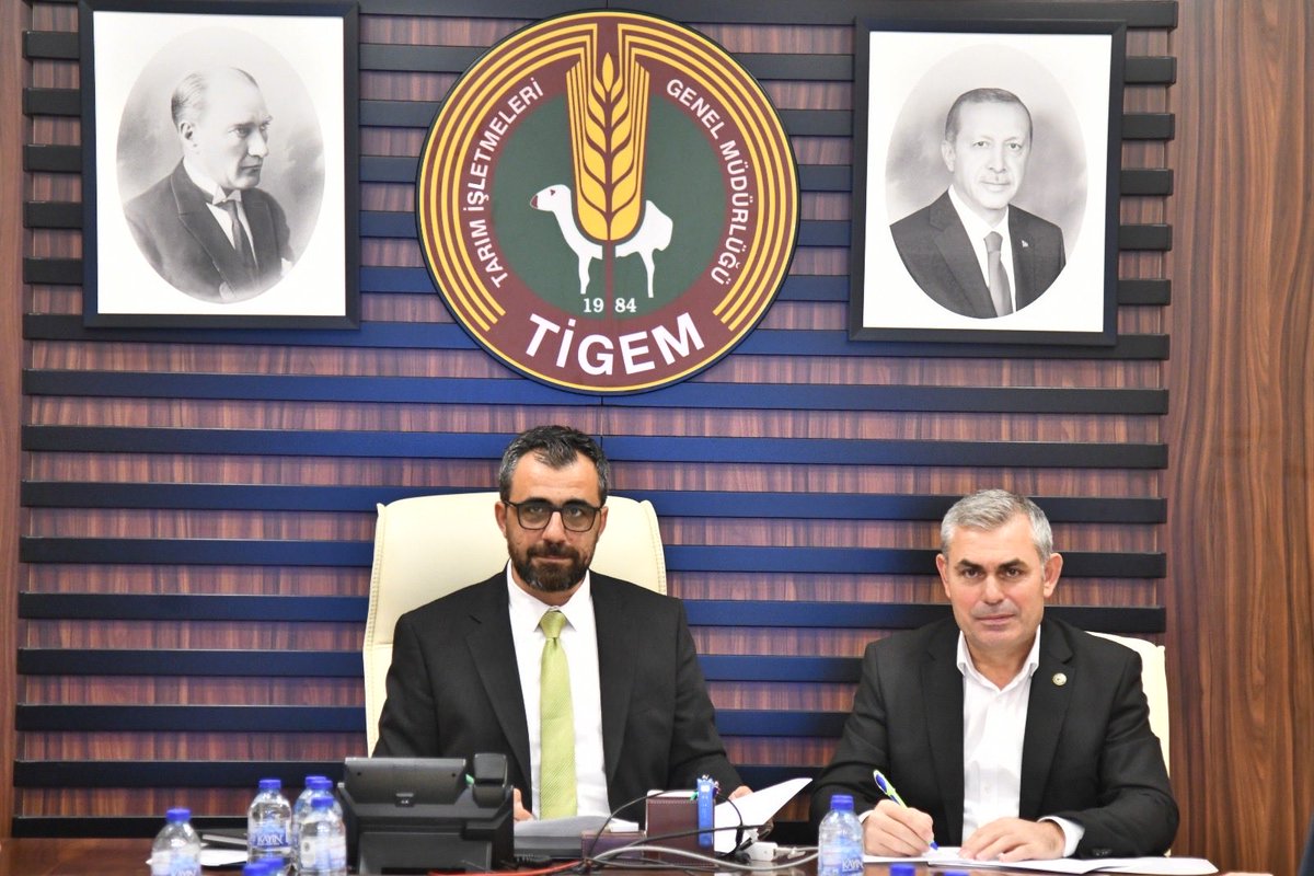 TocBirSenGM's tweet photo. Tarım ve Ormancılık Hizmet Kolu’nun Genel Yetkili Sendikası Toç Bir-Sen olarak, Tarım İşletmeleri Genel Müdürlüğü ile 2026 yılı Ekim ayı Kurum İdari Kurulu Toplantısını gerçekleştirdik. 

TİGEM çalışanlarımızın talep ve sorunlarına ilişkin konuları görüştüğümüz KİK Toplantısının hayırlı olmasını diliyoruz.

@tigemgovtr