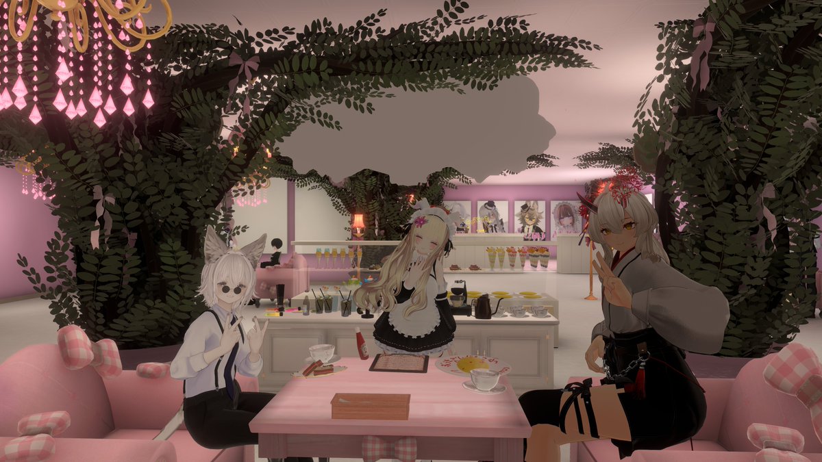 Minimukun's tweet photo. 今日は #VRCキャッツテヰル にお邪魔してきた～一周年記念のメイドカフェ営業！サンドイッチがめっちゃよい！おすすめのメニューｗそしてオムライスには新種のスフィンクスもｗ今日の写真～  #VRChat #VRChatイベント https://t.co/TuTMTUUlUP