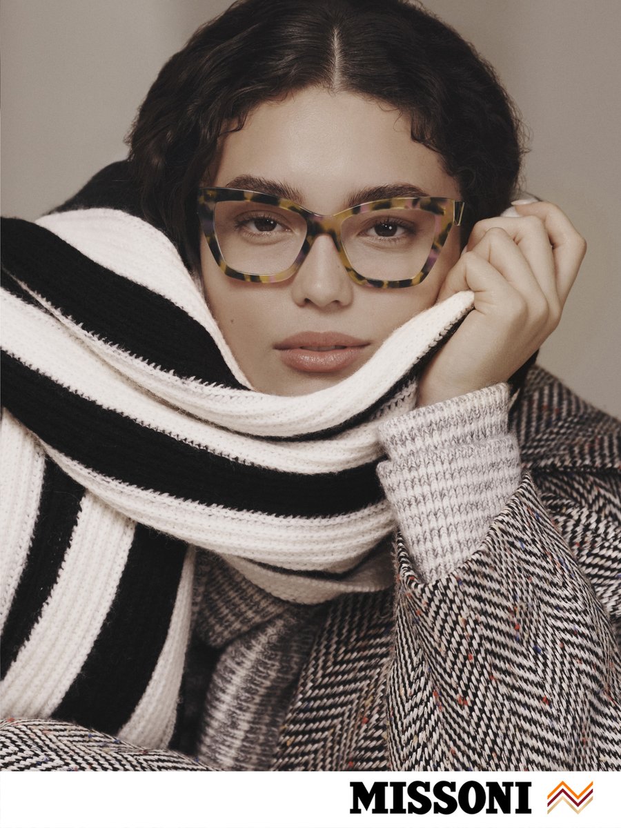 Missoni's tweet photo. Missoni Fall Winter 2026 Eyewear Campaign.

Beauty in the ordinary gestures.

Discover more at https://t.co/X0TAES4upy https://t.co/oSdDRUMfZm