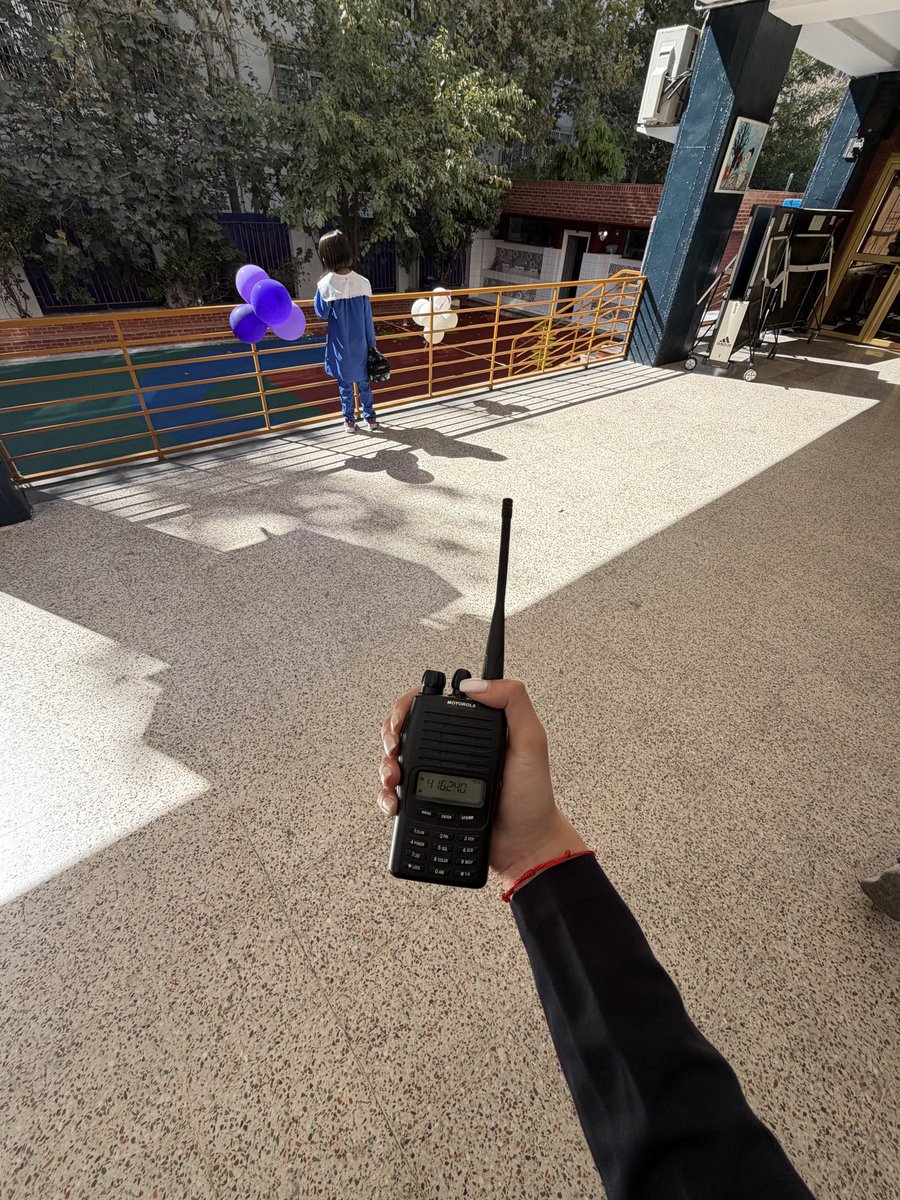 Parasitologistp's tweet photo. از وقتی ناظم شدم‌ و امسال واسمون بی‌سیم گرفتن، حس می‌کنم FBI استخداممون کرد�� 😭 🥴 https://t.co/TXXKWmoP0G