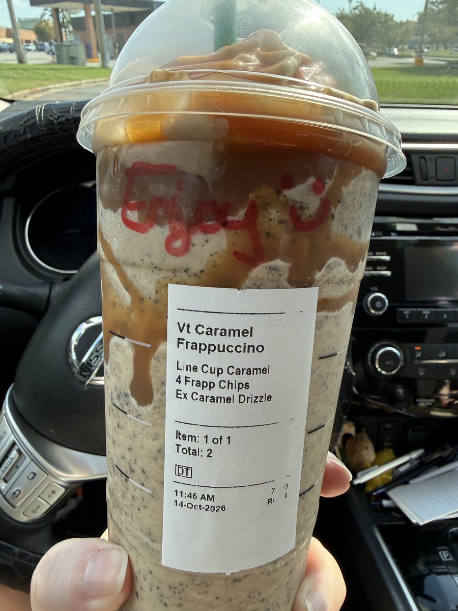 AnneStull's tweet photo. Thanks for the “extra” caramel, @Starbucks 🙄😒 https://t.co/tTmJiH77Sq