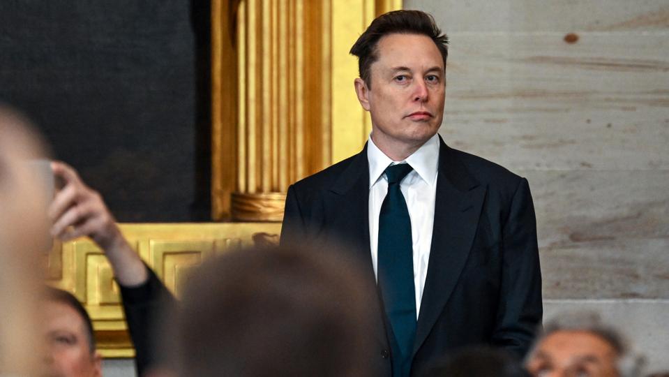 Forbes's tweet photo. World's Richest Lose $50 Billion As Stocks Slide After Hot Inflation Report
https://t.co/WLq981nQqh https://t.co/hYeAjtXSol