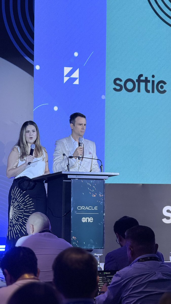 FedesoftCol's tweet photo. Arranca #SOFTIC2026⚡

Cartagena reúne desde hoy a empresarios, líderes tecnológicos y compañías que están tomando decisiones sobre IA, productividad, infraestructura y crecimiento.

Software in Motion starts now. 🔥
14 • 15 • 16 OCT https://t.co/4fCmZvzoJL
