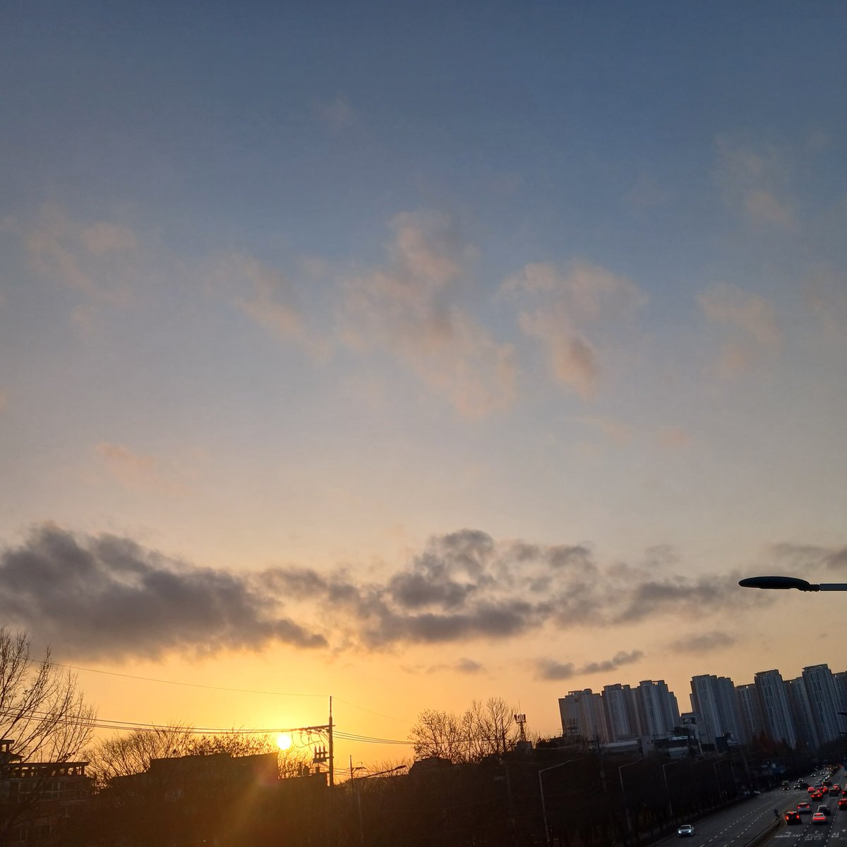 iwol_ya74472's tweet photo. 다시 처음부터 쌓을꺼에요 친화력 아마 좋을테니깐 들이대주세요
#우울계_𝕏친소 #우울계𝕏친소 
인알해조.. https://t.co/DNw2otMoAJ