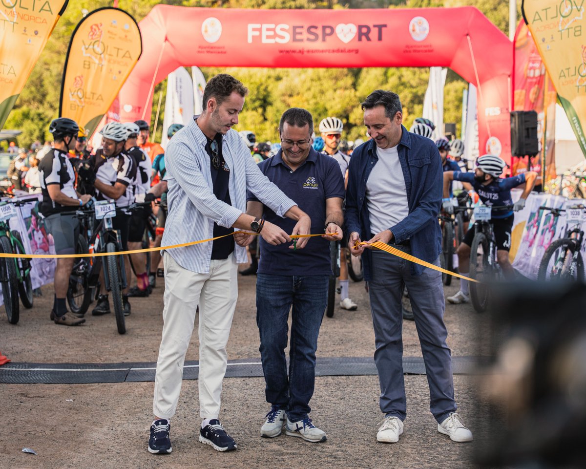 _FCIB's tweet photo. XX VOLTA A MENORCA MTB

La Penya Ciclista Ciutadella celebró este pasado fin de semana, del 9 al 11 de octubre, la vigésima edición de su emblemática «Volta a Menorca MTB», una cita plenamente consolidada... 

INFO completa en Facebook. https://t.co/JE2UnNs6Cv