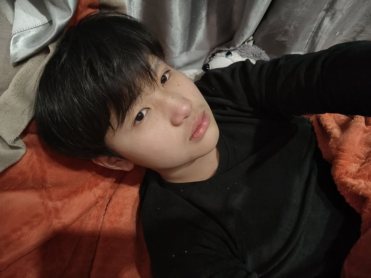 nmsl0515's tweet photo. 去年拍的好像🤓 https://t.co/AaYJ44DGx0