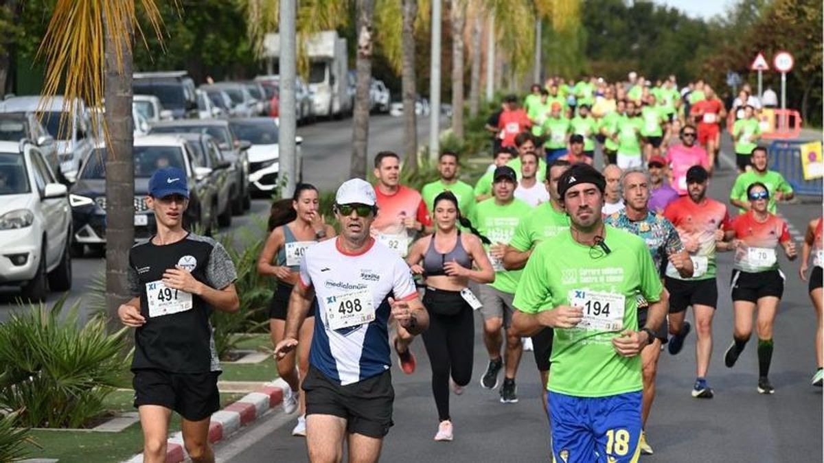 RarasReales's tweet photo. 🏃 #Tomares #Sevilla lleva 11 años corriendo cada año por una causa solidaria.
📅 Este 25 de octubre lo hará por 12ª vez y correrá por la asociación “Un Guerrero llamado Darío”.
La recaudación se destinará al proyecto #Mitocure centrado en el estudio de las enfermedades mitocondriales
https://t.co/D3M7oCCRkM