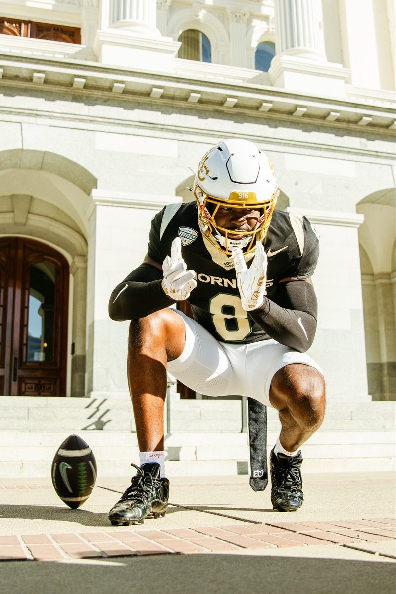 SacHornetsFB's tweet photo. 𝙃𝙊𝙈𝙀𝘾𝙊𝙈𝙄𝙉𝙂 𝙏𝙃𝙍𝙀𝘼𝘿𝙎 🧵

#StingersUp | #GreenLine | #ZoTime https://t.co/coOQforYgF