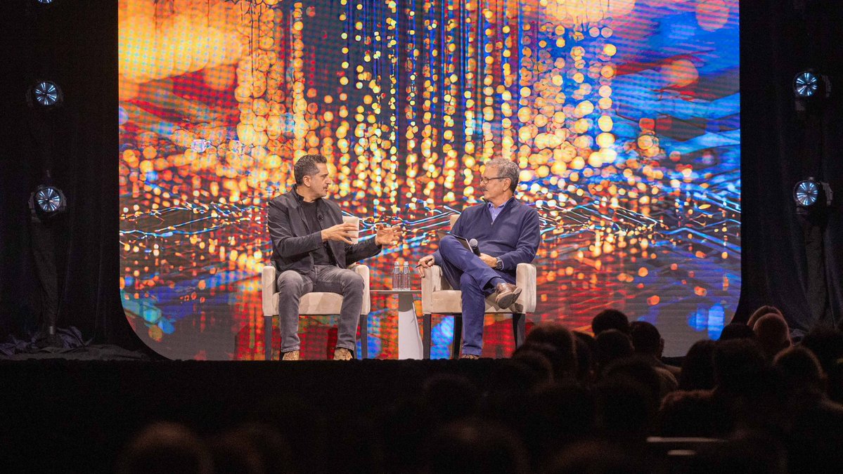 Synopsys's tweet photo. Lots to talk about when it comes to the future of semiconductor engineering.

Synopsys President & CEO @SassineGhazi joined @Chip_Insider at #SEMICONWest 2026 for an insightful conversation on AI, autonomous design, physical AI and more.

It was a great few days connecting with the semiconductor community.