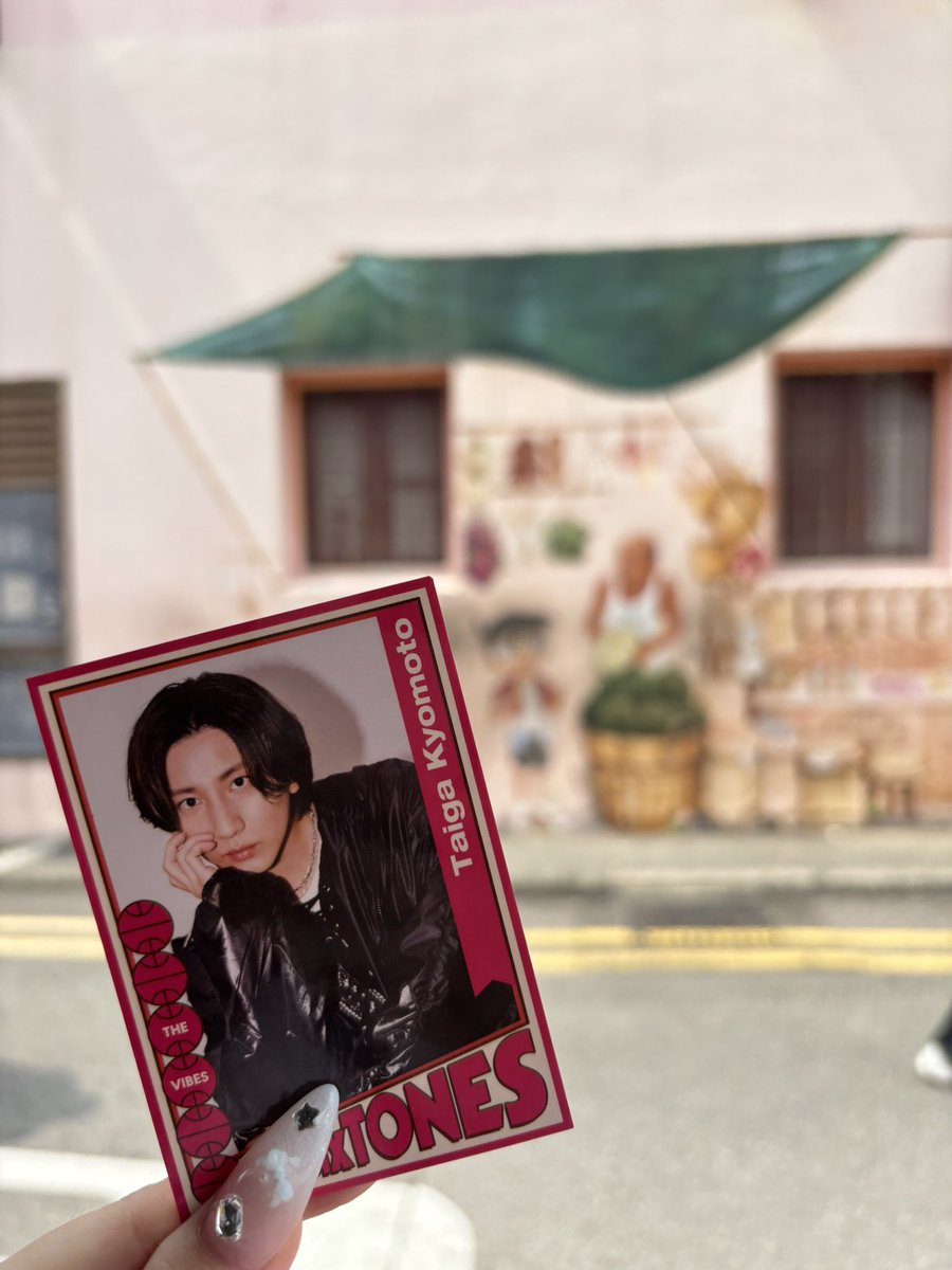 ik59d's tweet photo. シンガポール♥たのしかったฅ( •ω• ฅ)🌼💘💘🫯 https://t.co/iYwNzdL84M