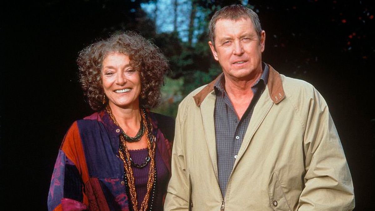 VisionTV's tweet photo. Tonight on #MidsomerMurders, the disappearance of a villager brings Barnaby face to face with old adversary Melvyn Stockard, now reinvented as the local squire. When a body is pulled out of a well, Barnaby is convinced Stockard is somehow involved.

Watch at 8pm ET. https://t.co/0jPraY1Nns