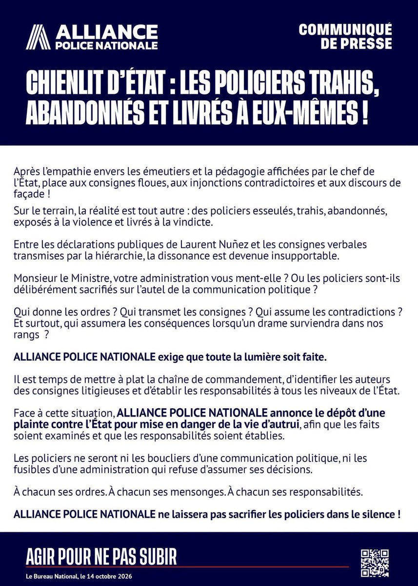 InfosFrancaises's tweet photo. MOUVEMENT LYCÉEN : "Les policiers abandonnés et livrés à eux-mêmes !". Le syndicat de police Alliance dépose plainte contre l'État français pour "mise en danger de la vie d'autrui", estimant que les consignes de la hiérarchie policière sont "floues", et les injonctions "contradictoires".