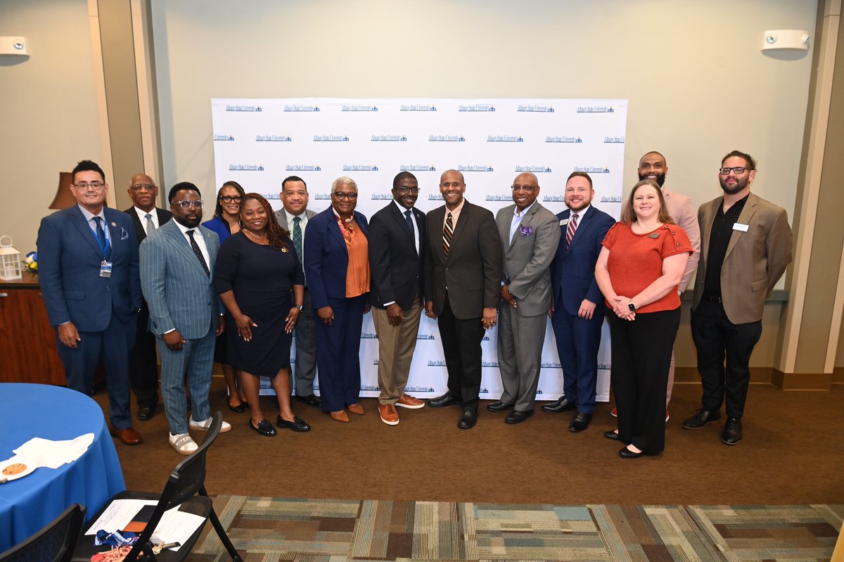 CGTC's tweet photo. CGTC and Albany State University Sign MOU with Athletic Transfer Focus
https://t.co/wDbGDqtjdF
#yourcollegeforourcommunity https://t.co/NFwyGNIO8F