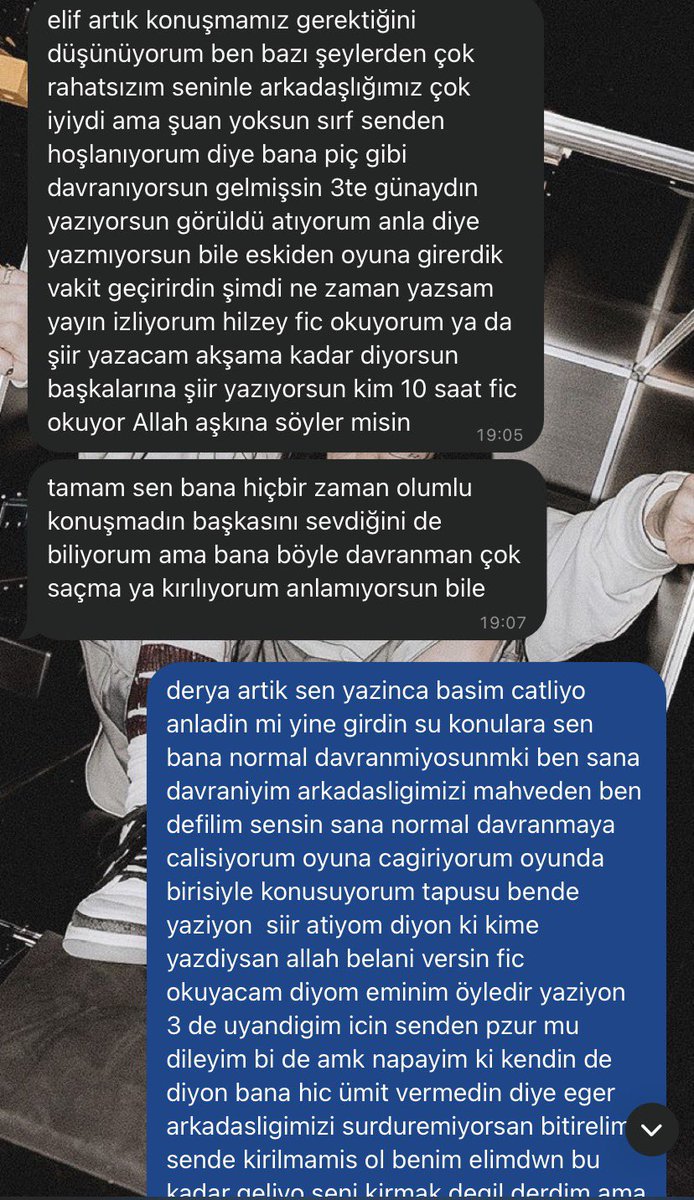elifmossby's tweet photo. kadinin basi catliyor amk ya https://t.co/oaLB13f1DL