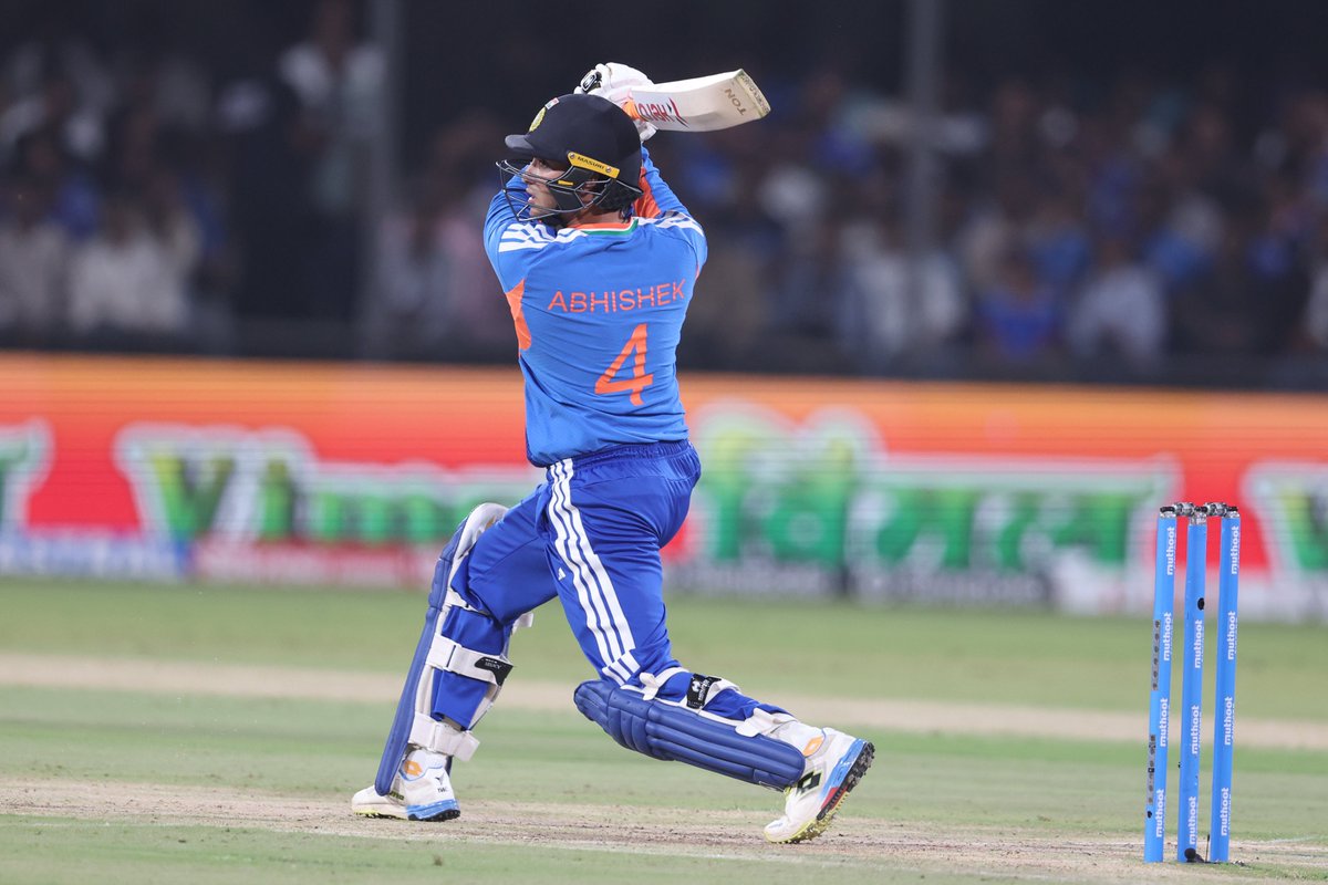 NelliKarth2797's tweet photo. Another setback for India! 🇮🇳💔 Abhishek Sharma departs for 29 off 24 balls.

India 130/4 — 118 runs needed off 51 balls. The pressure is mounting! 😰🏏

#INDvWI #AbhishekSharma #TeamIndia #Cricket #UniBuzz https://t.co/Ogtacwd1m7