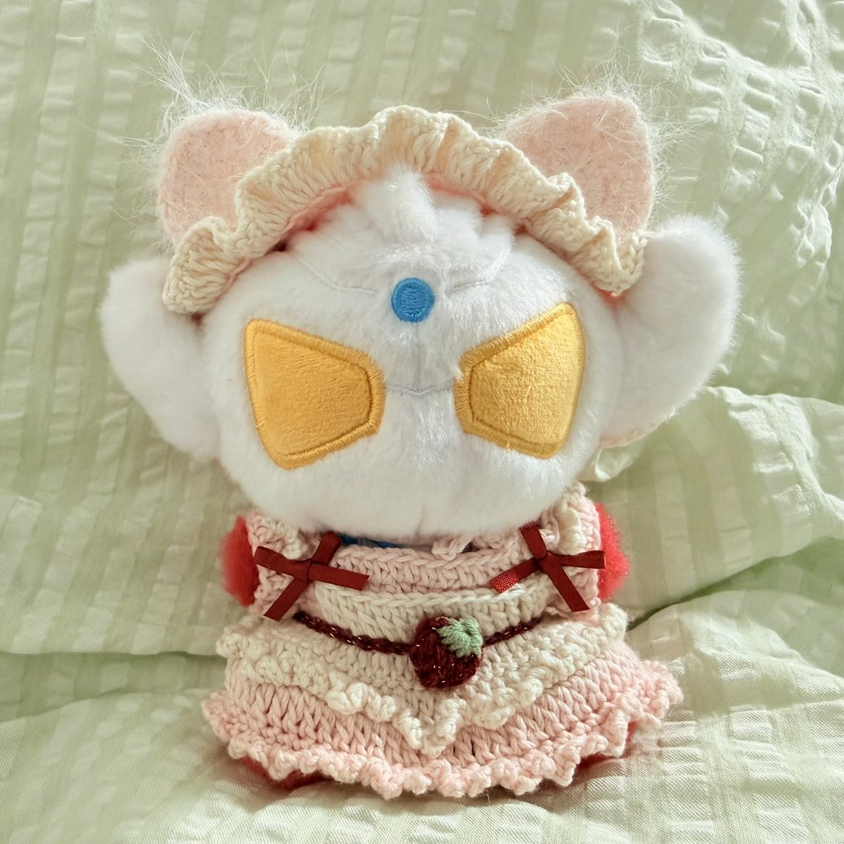 Butter_Orca's tweet photo. ごめんね、タイガくん🥺
友達んちのふわのために作ったものなんだけど、ちょっとタイガくんに試着をお願いしちゃったwwww https://t.co/v0yHWmePQS