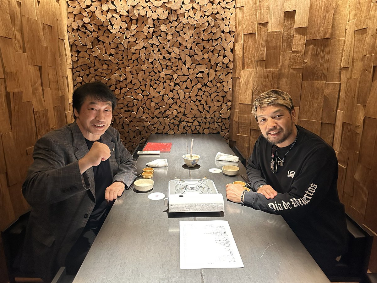 FortuneKK0327's tweet photo. KENTAと食事に行って来ました。
二人で食事に行くのは何年ぶりだろうか？なかなかタイミングが合わず、やっとタイミングが合いました。
酒を酌み交わし色んな話をしました。
「楽しかった‼︎」
僕が引退する2013年頃、KENTAがヘビー級の選手達をなぎ倒しGHCヘビー級王者になり一時代を築いた…KENTAには、まだこれからもう一度「時代を築いて欲しい。」と改めて思いました。
   青春 『いくぞー‼️』
#KENTA
#NOAH
#GHC
#青春
#小橋建太　#小橋健太