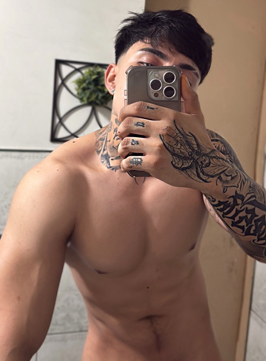 PapiKeen's tweet photo. Buenos días 🦦 https://t.co/qiB8QTnjqH