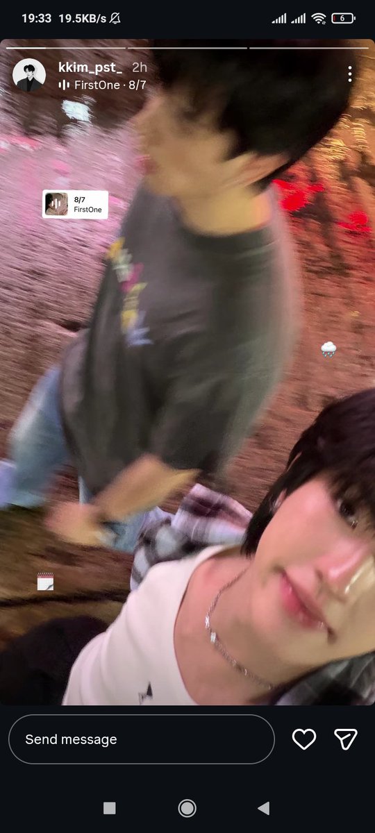KimSoPrettyyy's tweet photo. girl, I don't think so anymore https://t.co/dOunzrAf74