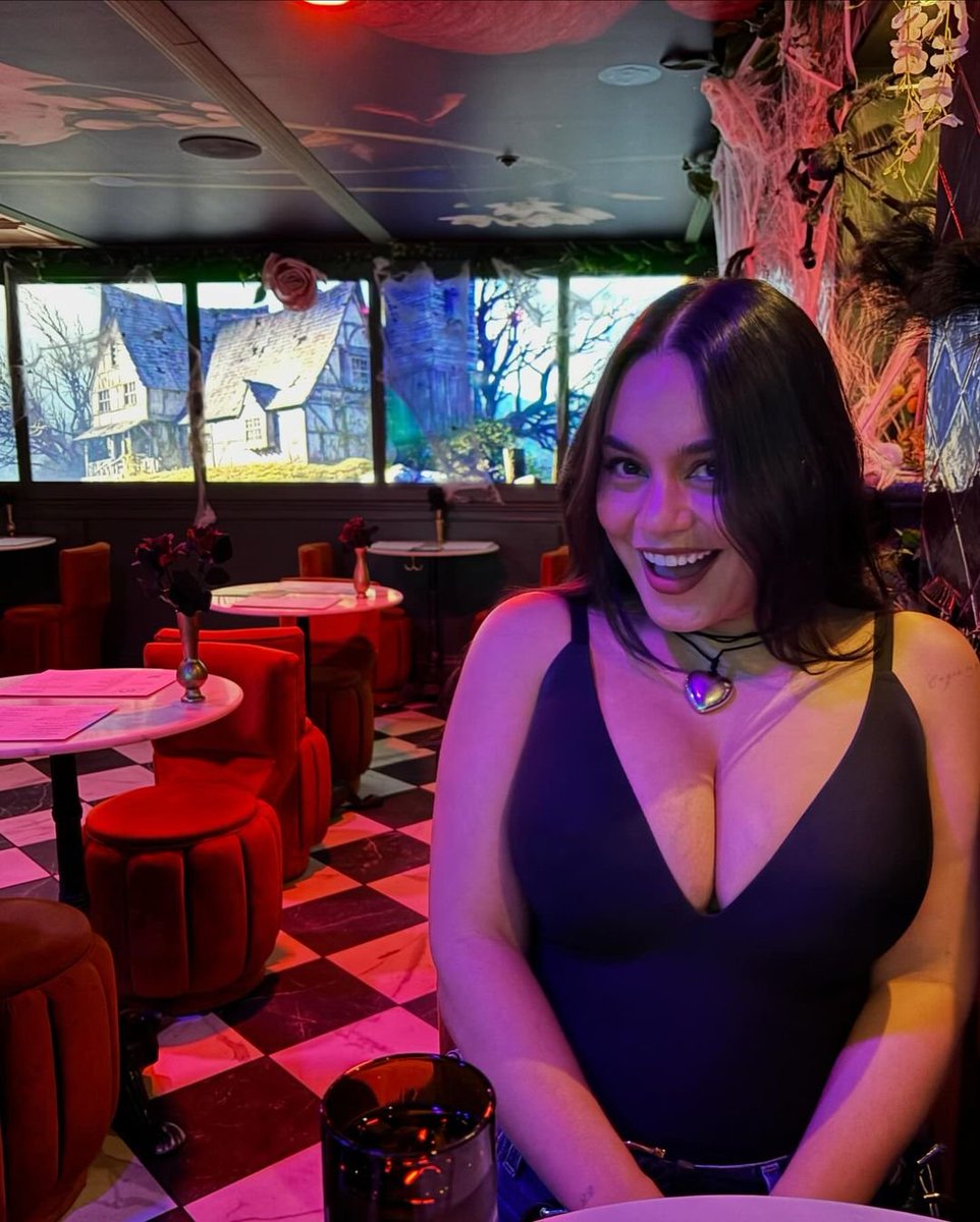 Complex's tweet photo. Vanessa Hudgens via IG 👻 https://t.co/2BqRkU2XJp