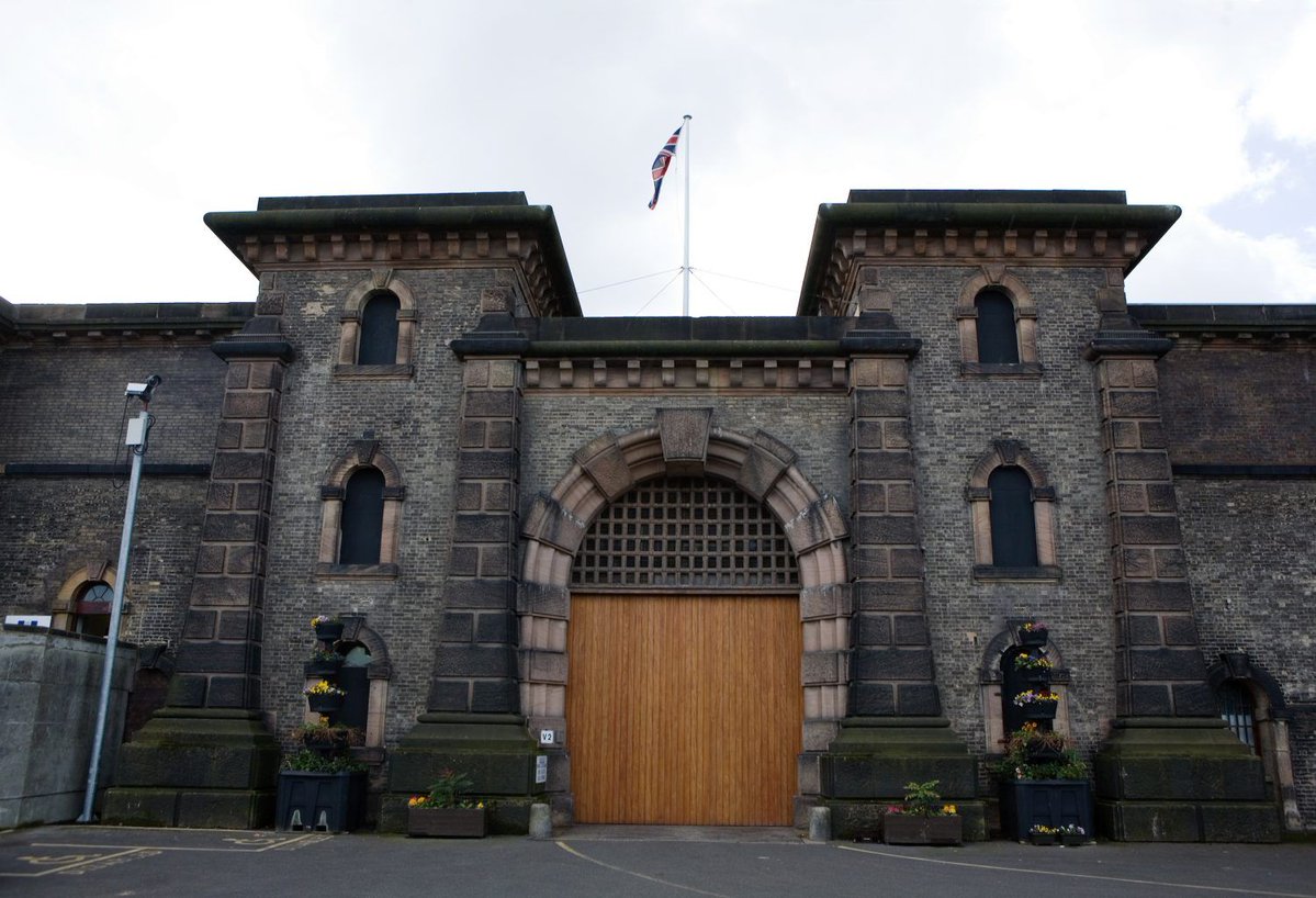 InsideTimeUK's tweet photo. #newsround: Terrorism controls drove Wandsworth inmate to his death, says inquest jury https://t.co/uTdOI0ESzK https://t.co/3uOYpU7frH