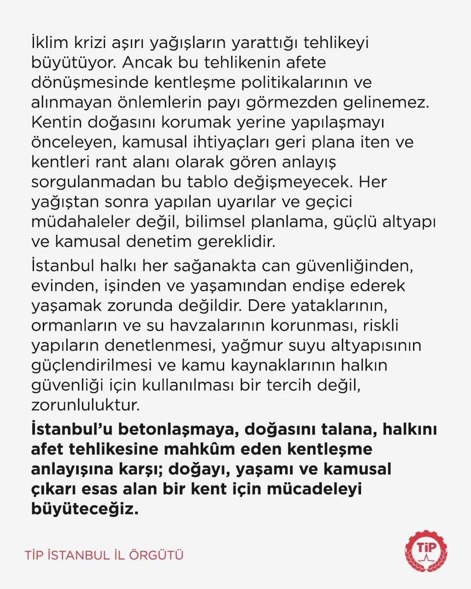 TipIstanbull's tweet photo. İstanbul’da her şiddetli yağmurda manzara aynı; su basan sokaklar, taşan rögarlar ve yaşamı felç olan yurttaşlar.

Yağmur bir doğa olayıdır. Afet boyutuna ulaşan sonuçları önlemek ise kamusal sorumluluktur.

İstanbul’u ranta göre değil, halkın ihtiyaçlarına göre yönetmek zorundasınız. 

Her yağmurda aynı ihmallerin bedelini İstanbul halkı ödemeyecek.