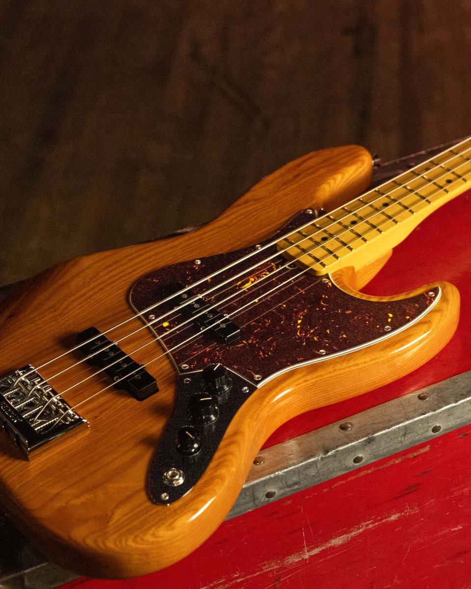 Fender's tweet photo. Get a closer look at the new American Professional. Learn more: https://t.co/y3GWDjAJoW https://t.co/VS1noNbxKJ