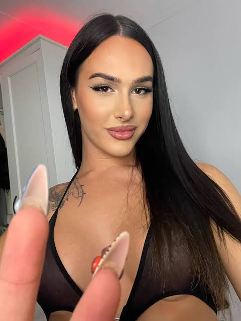 edennn01's tweet photo. Mind if I 🍆 💦 https://t.co/TTe5UkpR2W
