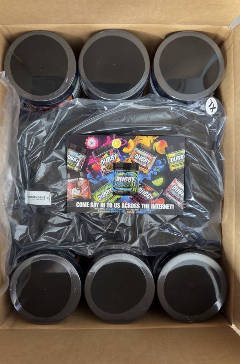 DubbyEnergy's tweet photo. Who wants this surprise care package 👀 ❤️ https://t.co/j9K0XAeWV7