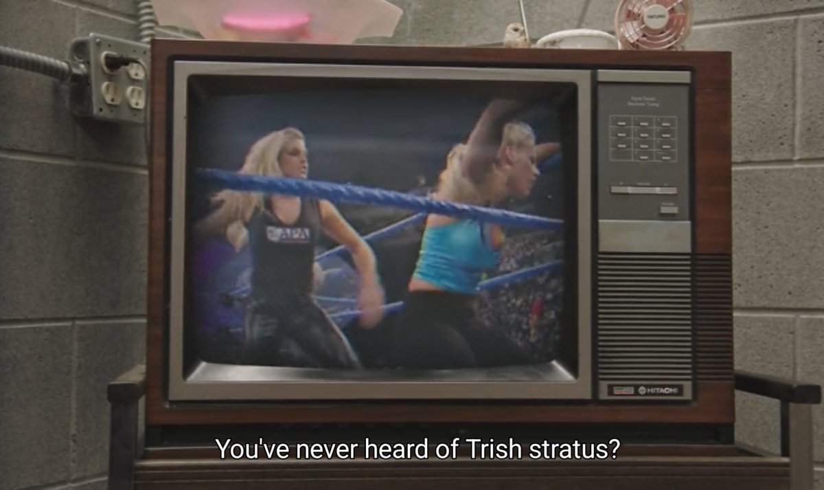 toveluv's tweet photo. Trish Stratus appearing in PEN15 😭😭 https://t.co/wgIaUt15hx